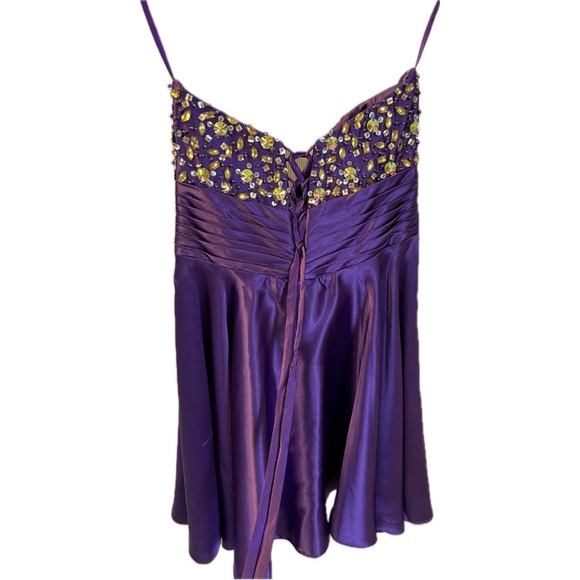 Dave & Johnny bejeweled purple prom dress, size 4. - Picture 2 of 7